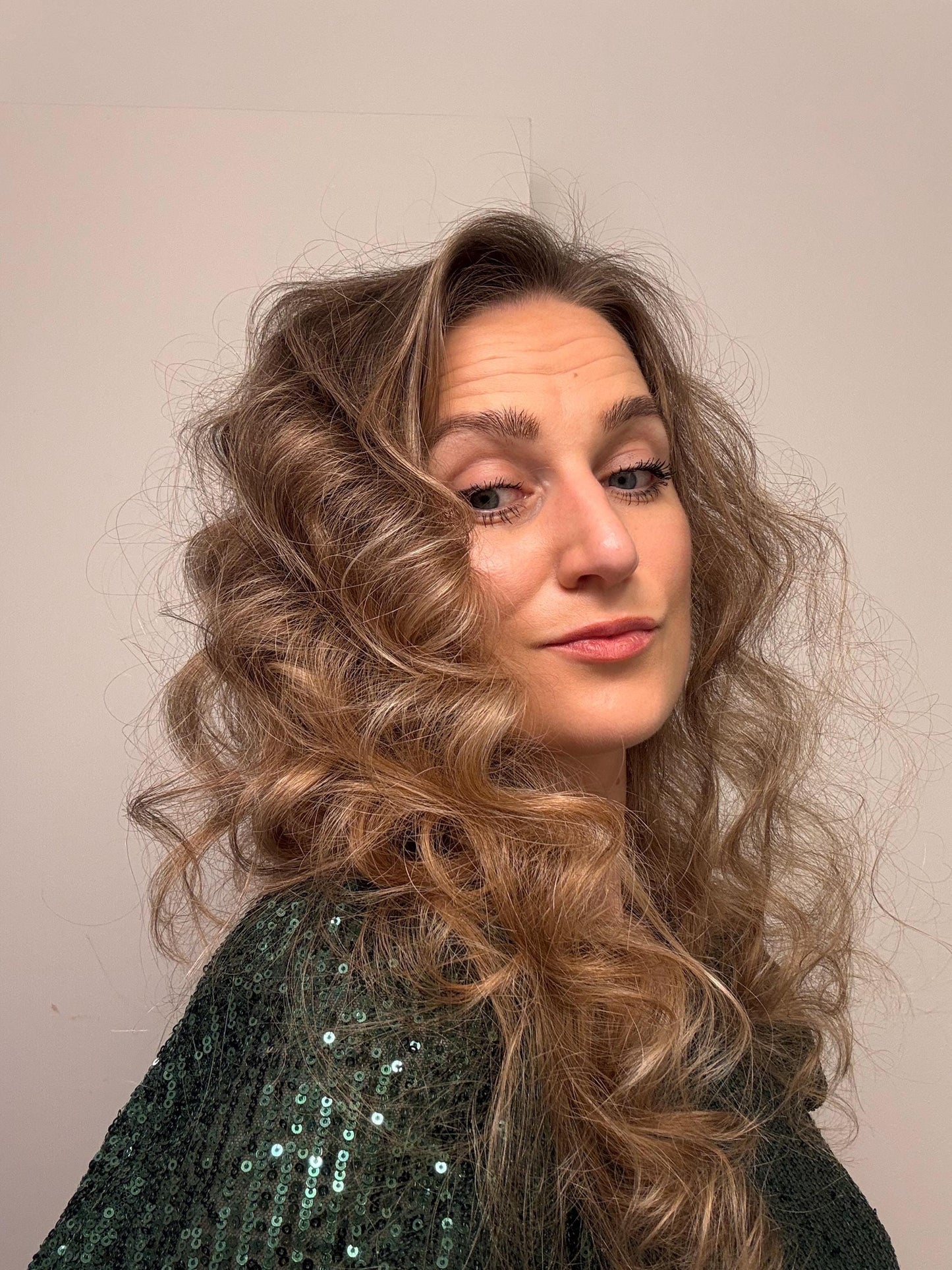 Satin heatless curler and Ribbon for wavy hair type