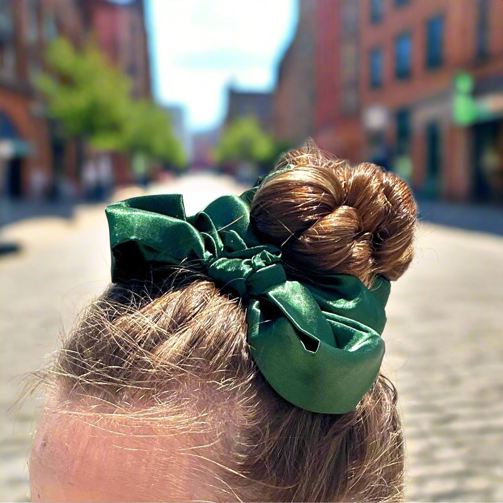 Best soft hair curler ever, green satin simple to use and no damage hair curler with long tails.