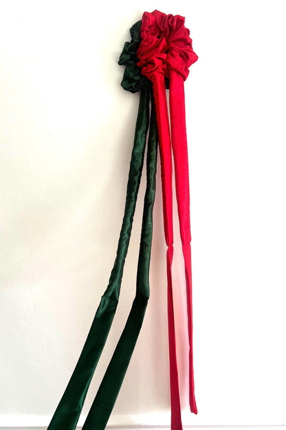 Satin Scrunchie Curler with Bow: Heatless Hair Curls