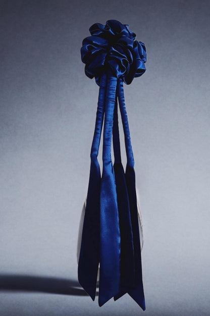 Heatless Silky Hair Curler: Overnight Curl Roller with Scrunchie