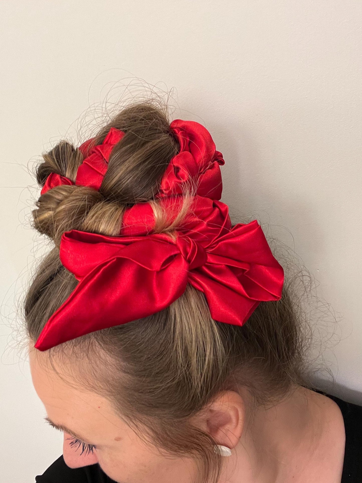 Satin Scrunchie Curler with Bow: Heatless Hair Curls
