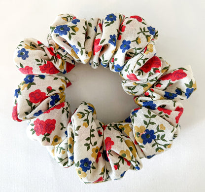 Floral Scrunchie: Vintage Boho Flower Print Hair Tie