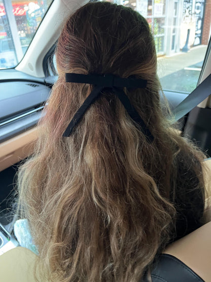 Make your style unique, black clips available in my Etsy shoP.