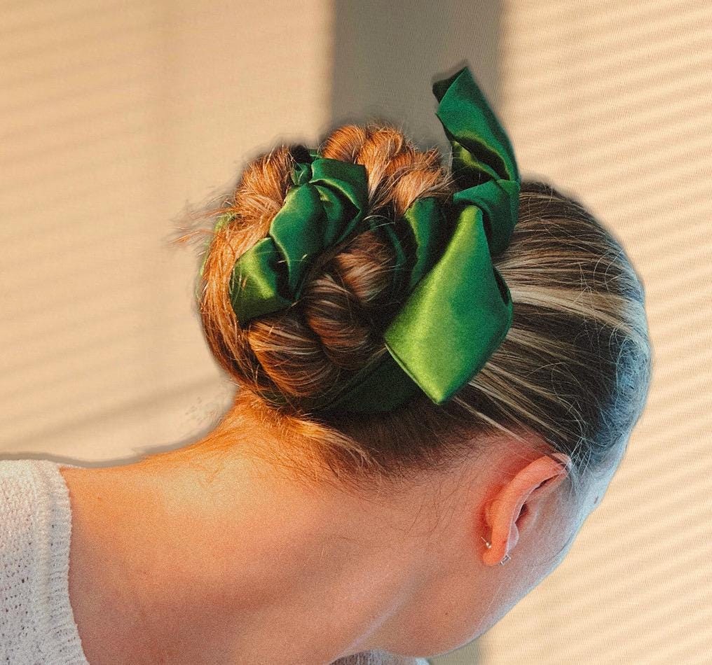Beautiful accessorie too green satin scrunchie curler with long bunny ears : Green Satin Scrunchie Curler with Long Bunny Tails – No-Damage Hair Accessory for Beautiful, Heatless Curls