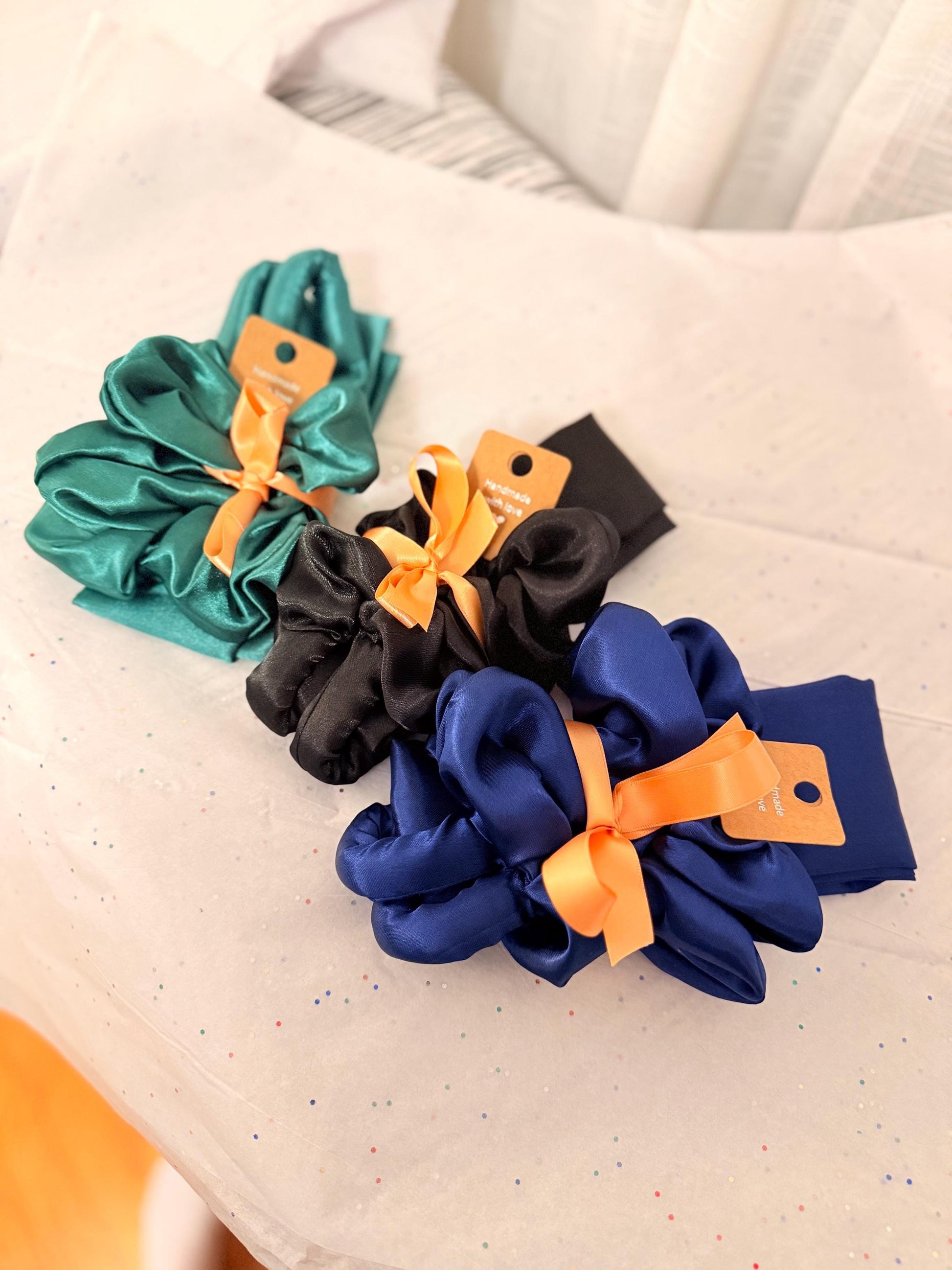 Green Hair Curler NoDamage Overnight Heatless Hair Scrunchie Curling set, No Heat curler Best Heatless Hair curler Best Christmas gift